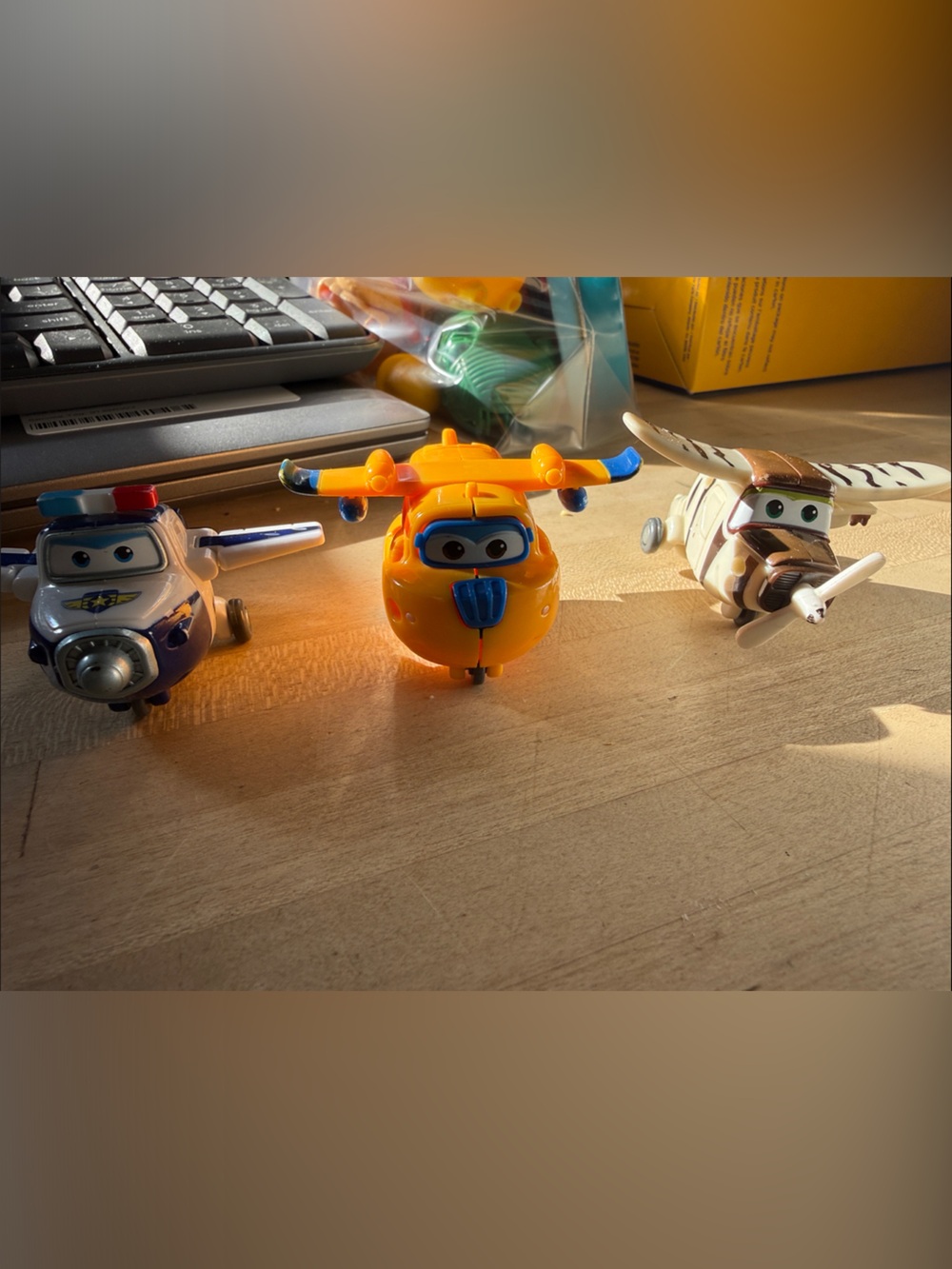 CARS Cartoon Airplane Toy - Kids Play Plane